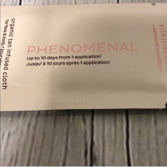 (2) Vita Liberata PHENOMENAL Organic Tan Cloths - Picture 2 of 6